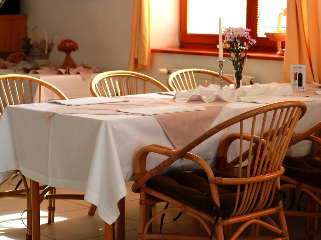 Hotel Villa Siesta Vysoke Tatry Luaran gambar