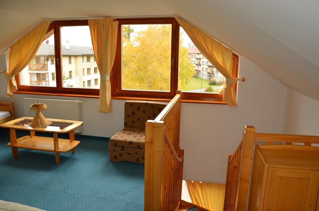 Hotel Villa Siesta Vysoke Tatry Bilik gambar