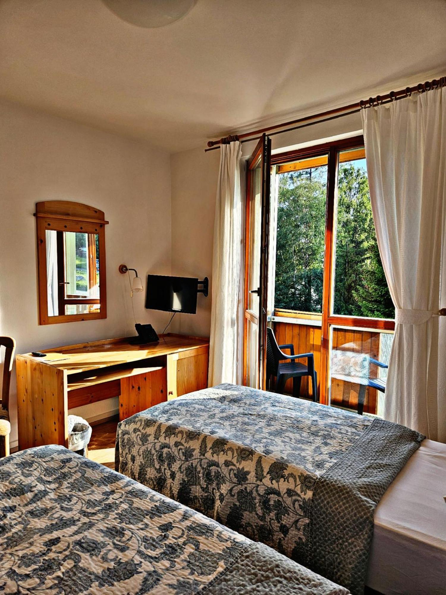 Hotel Villa Siesta Vysoke Tatry Luaran gambar