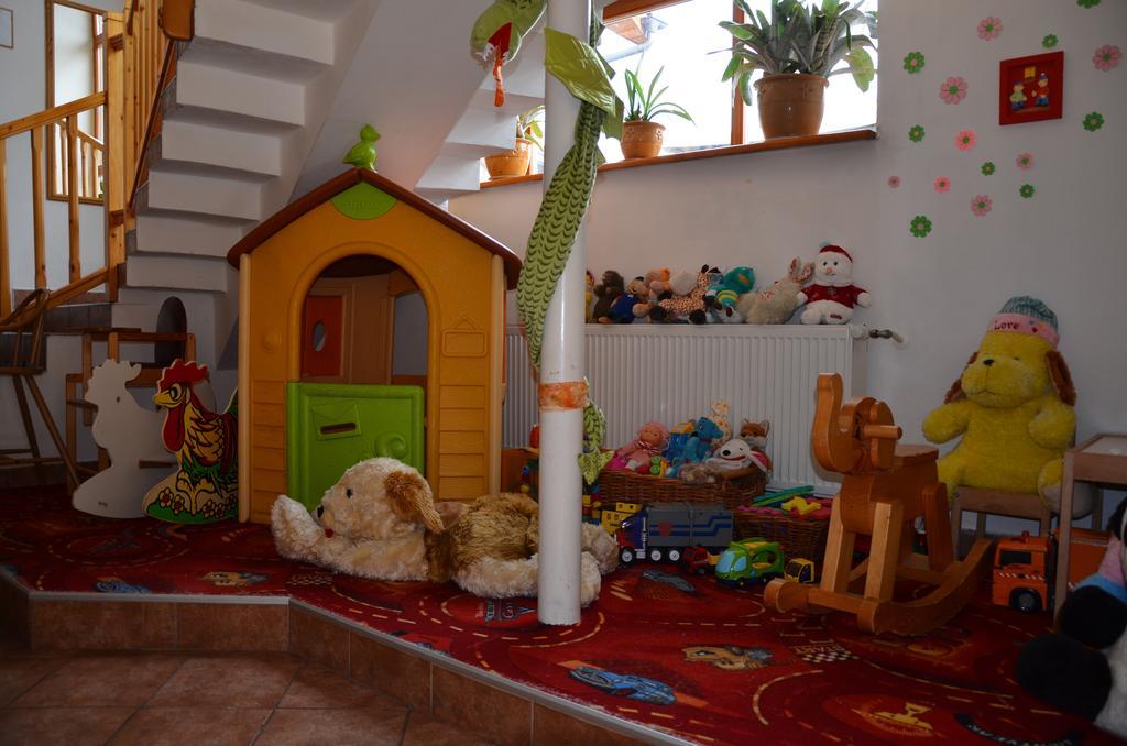 Hotel Villa Siesta Vysoke Tatry Luaran gambar