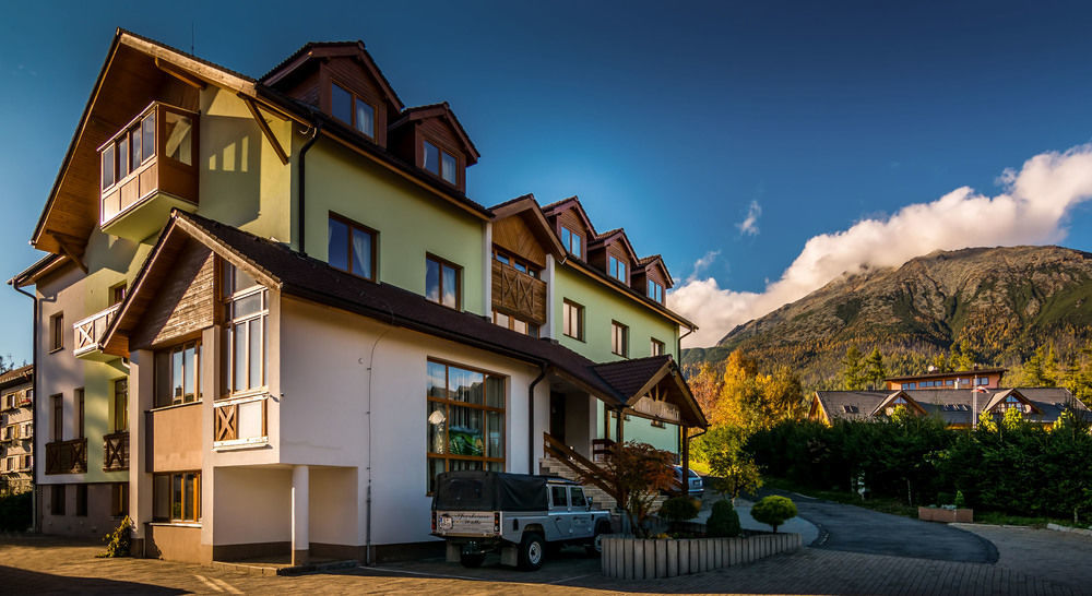 Hotel Villa Siesta Vysoke Tatry Luaran gambar