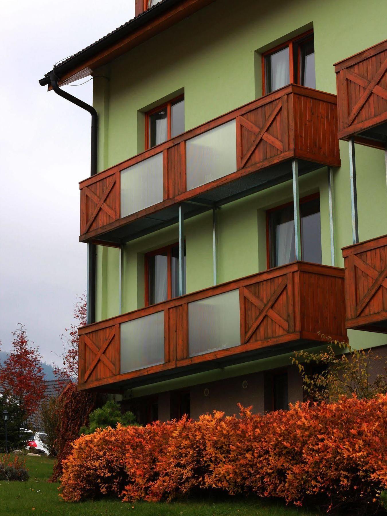 Hotel Villa Siesta Vysoke Tatry Luaran gambar