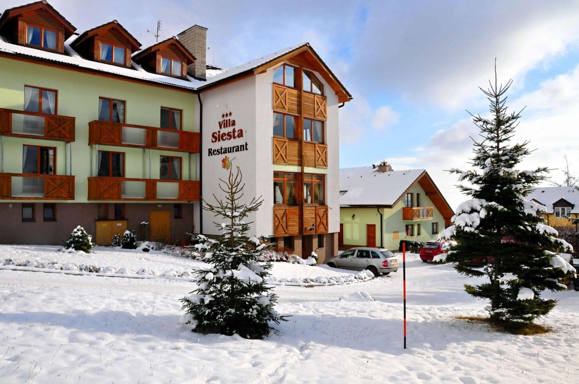 Hotel Villa Siesta Vysoke Tatry Luaran gambar