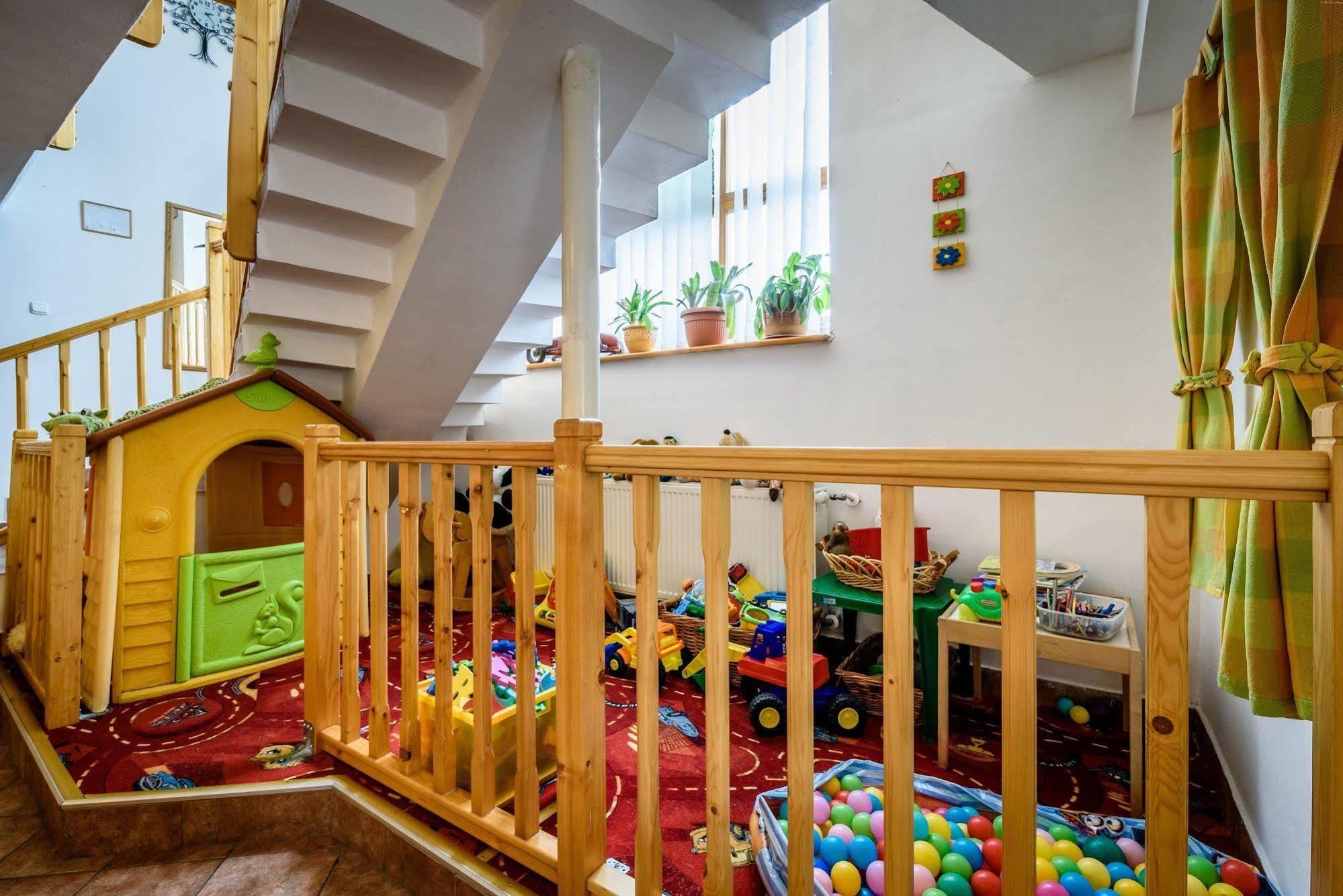 Hotel Villa Siesta Vysoke Tatry Luaran gambar